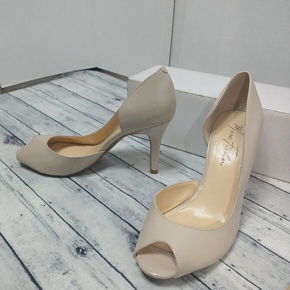 Marc Fisher D'Orsay Woman's SZ 7M Heels Nude Patent Leather Peep Toe Joey . - Picture 8 of 10
